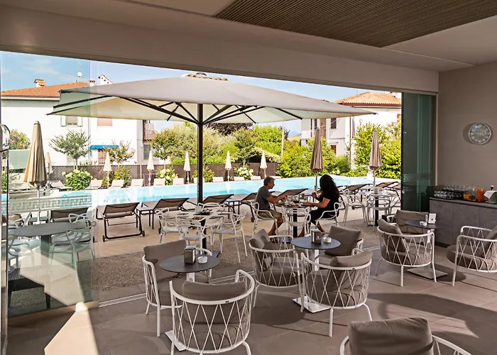 Prada' Eco Apart-hotel 4*